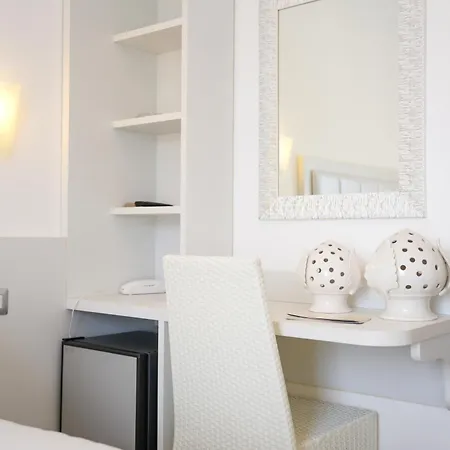 Sirena - Servizio Inclusive 3*